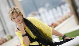 Beyaz perdenin Avrupai yüzü Filiz Akın kimdir