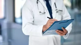 Aile hekimliklerinde ikamete dayalı yeni uygulama başladı