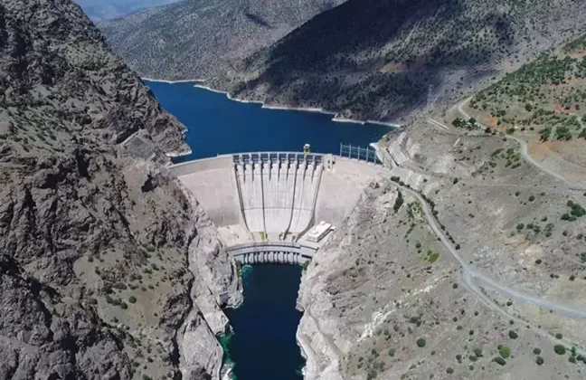 Çamlıgöze ve Koyulhisar Hidroelektrik Santralleri özelleştirildi